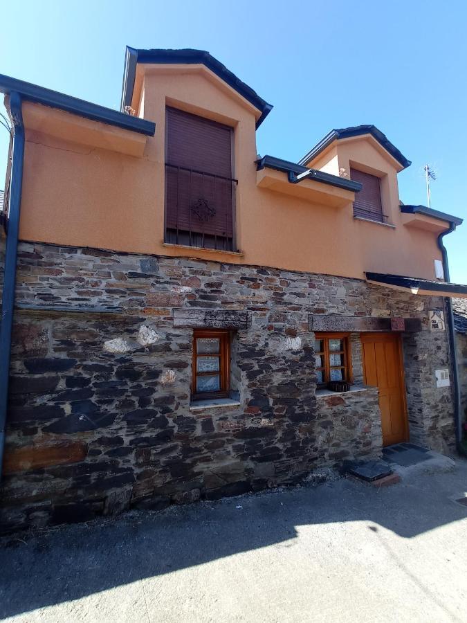 Casa De Abril 1 Casa de hóspedes San Cristobal de Valdueza Exterior foto